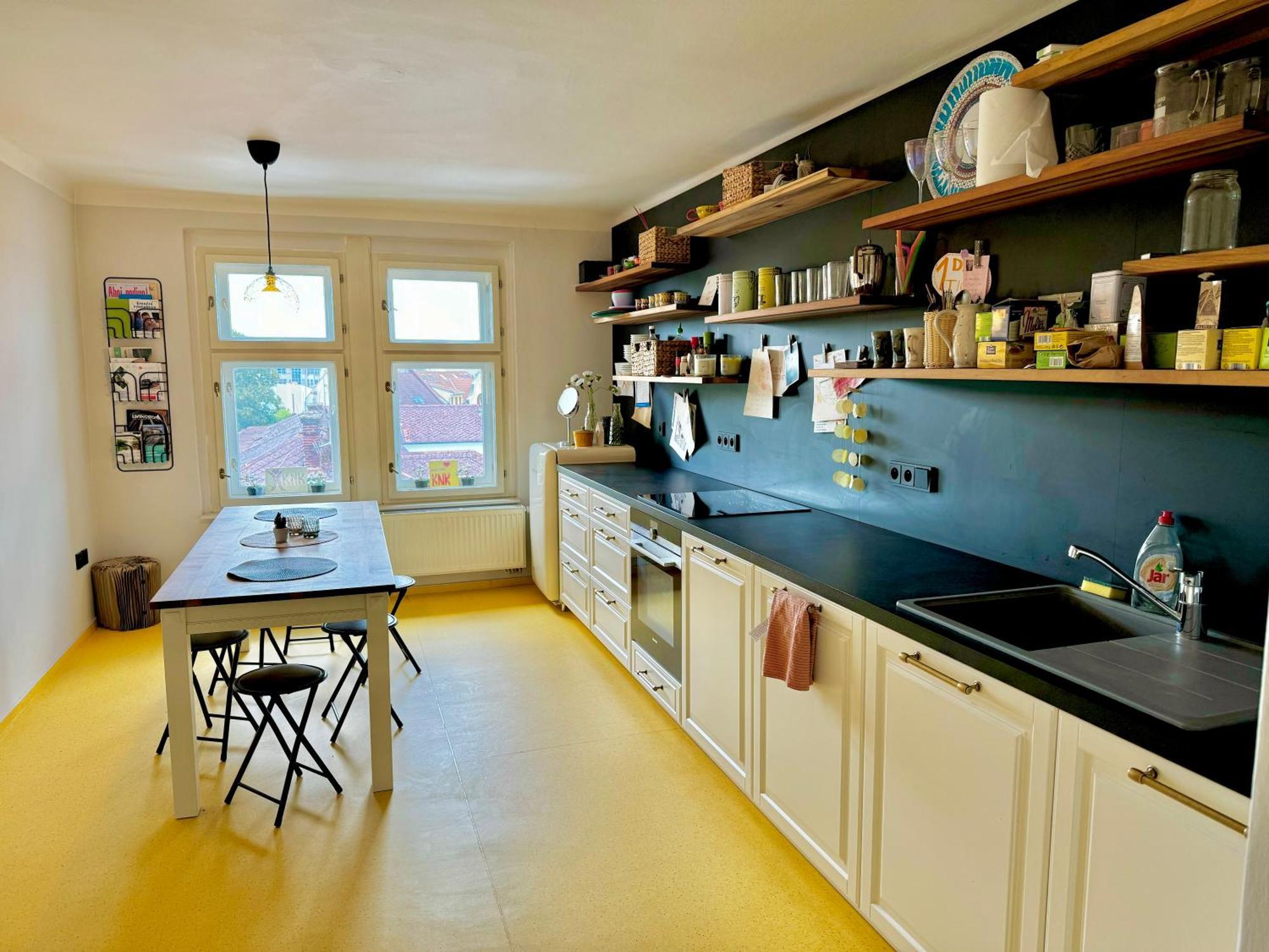 Apartamento Knk Vibrant Central Spacious Hideaway Hradec Králové Exterior foto
